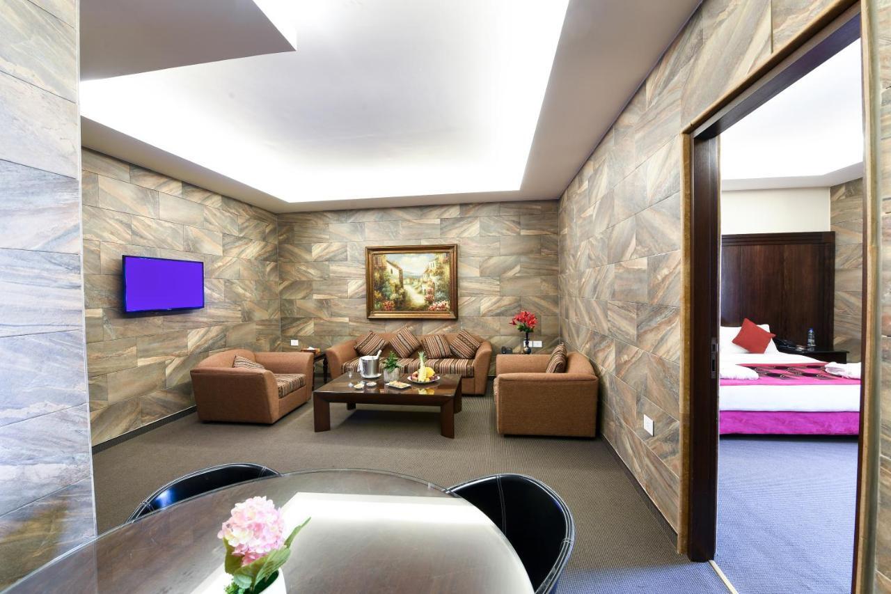 Reston Hotel Jounieh Dış mekan fotoğraf