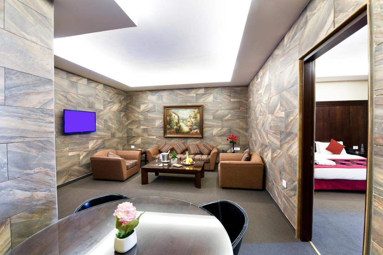 Reston Hotel Jounieh Dış mekan fotoğraf