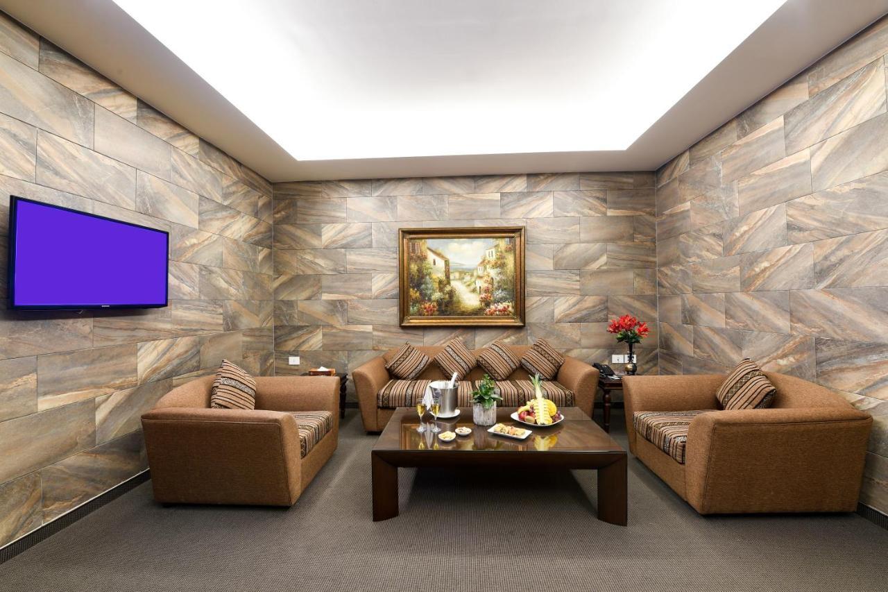 Reston Hotel Jounieh Dış mekan fotoğraf